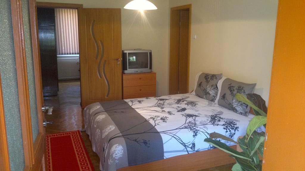 Kyurkchievi Guest House Sapareva Banja Pokoj fotografie
